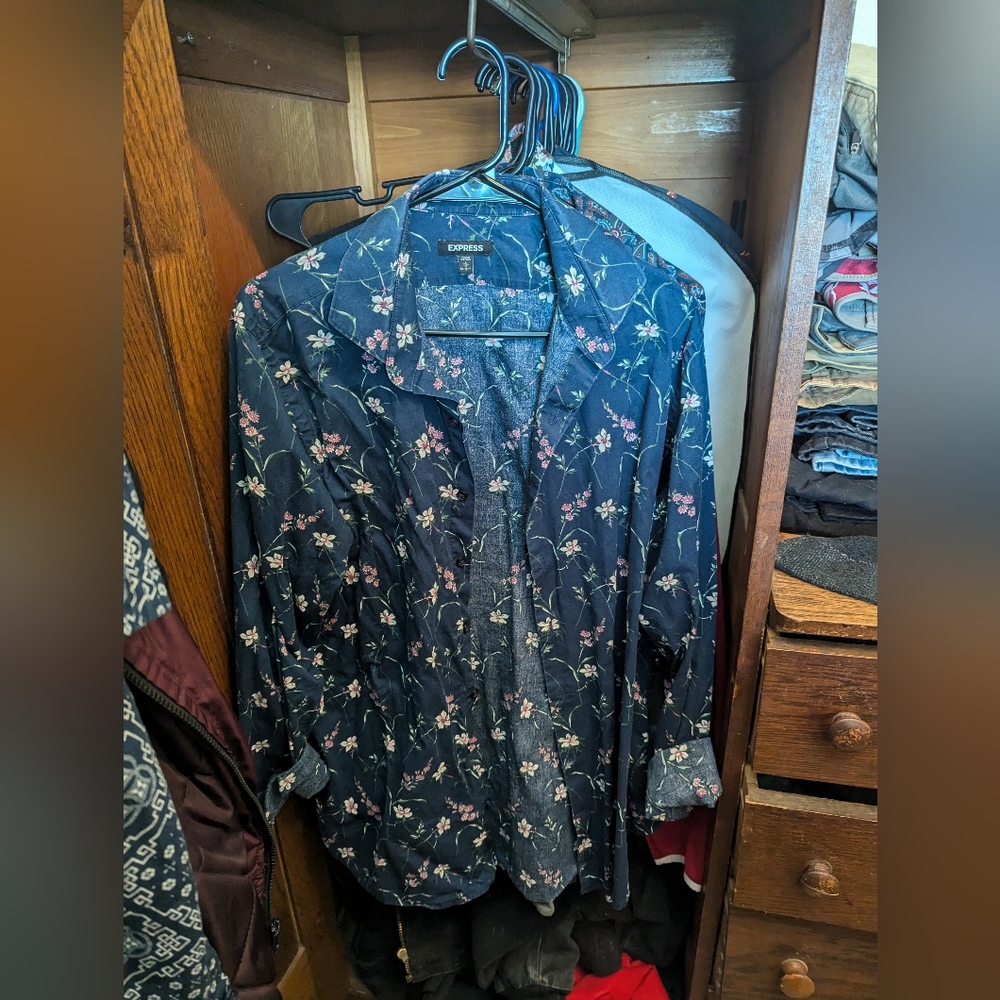 Bundle of 3 Express Mens Slim Fit Button Down Shirts